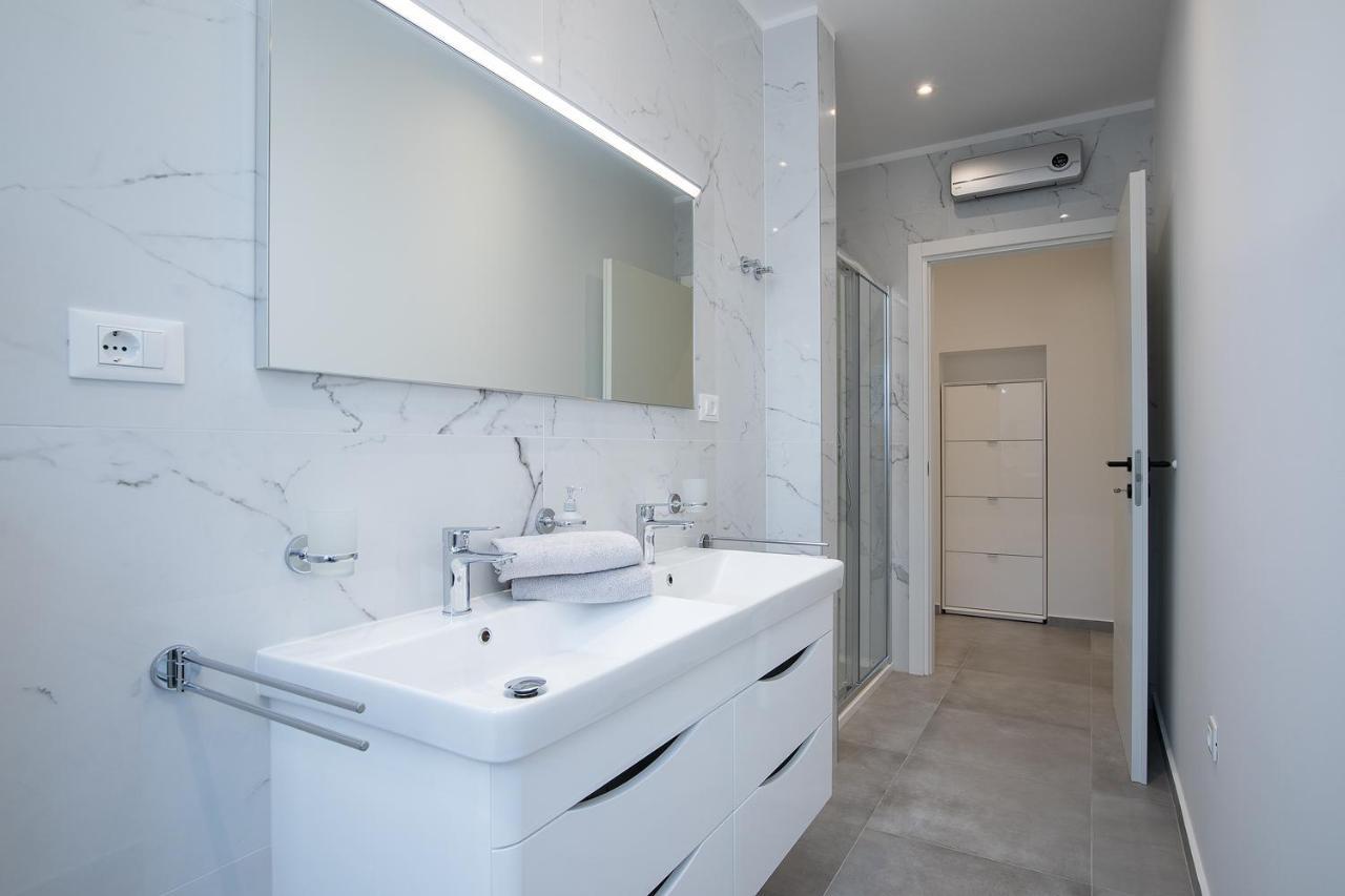 Apartments Igor Медулин Экстерьер фото